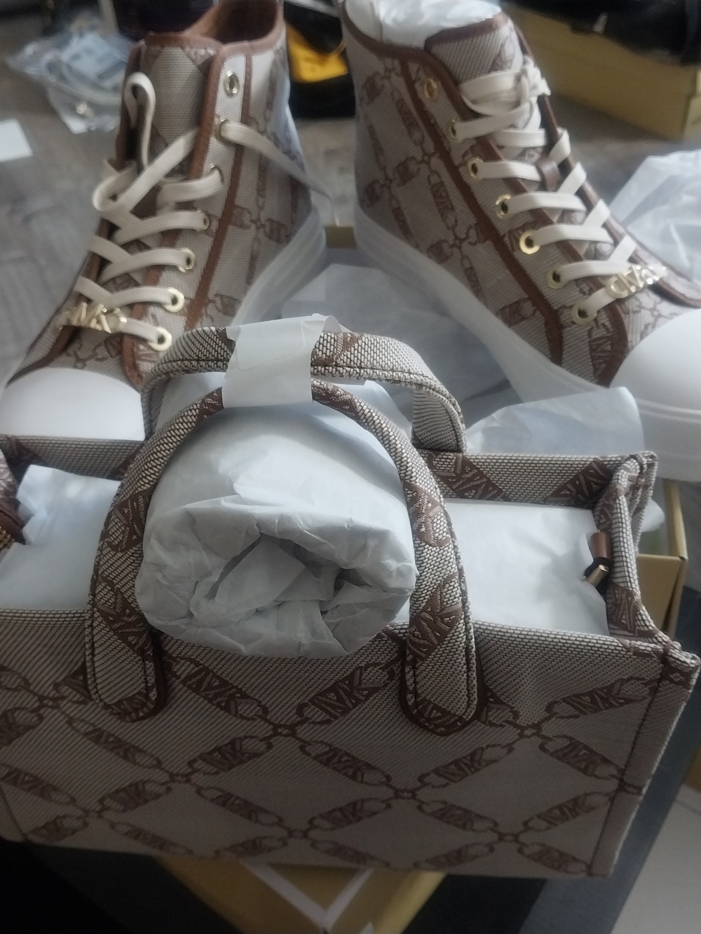 Michael Kors Women's Brown Monogram Tote Handbag And Sneakers Size 9.5